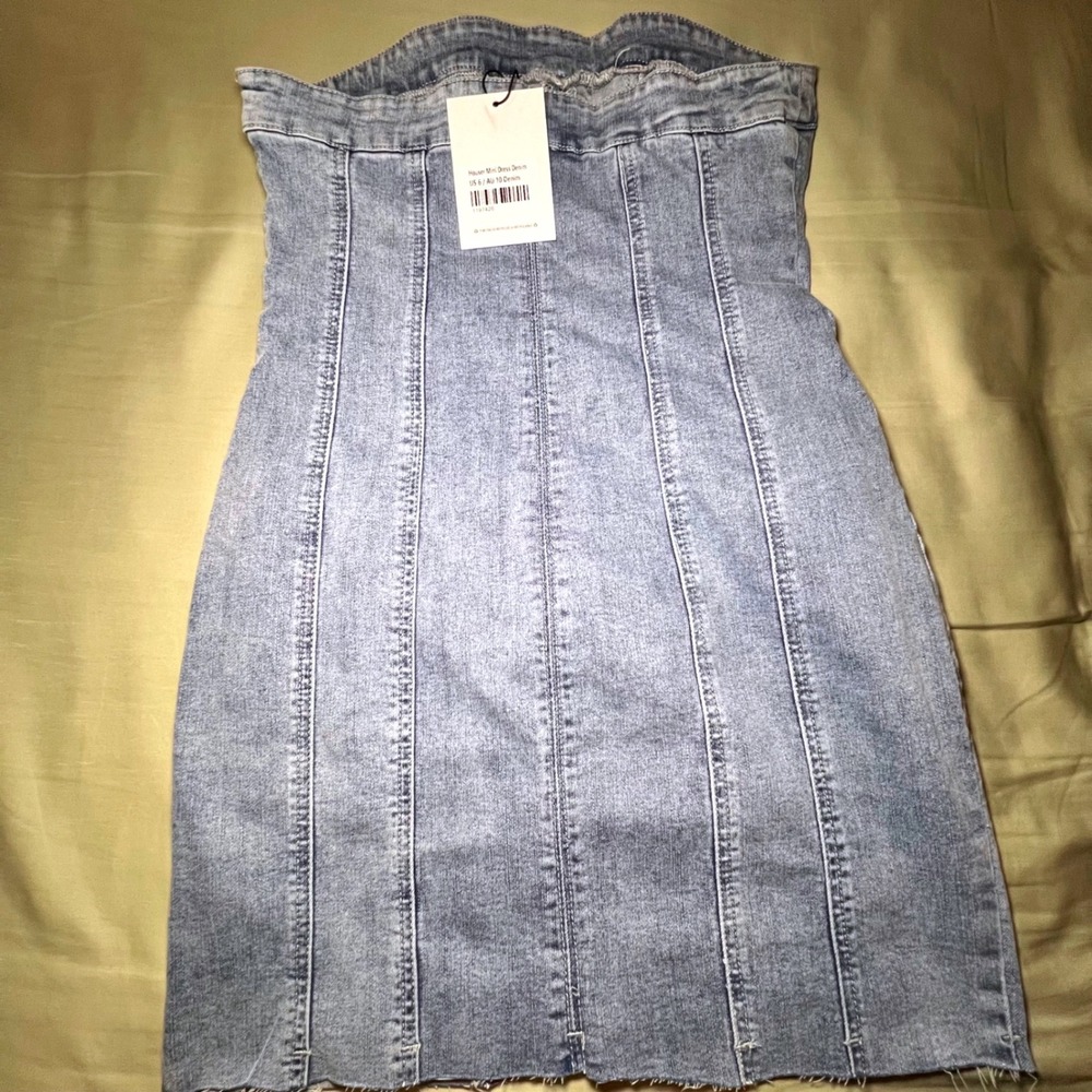 Princess Polly Haven Mini Dress Denim Light Wash Blue Strapless US 6 NEW - Picture 6 of 7